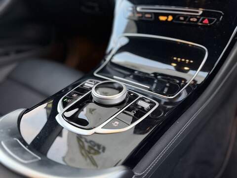 Mercedes-Benz GLC 2.1 GLC220d Urban Edition SUV 5dr Diesel G-Tronic+ 4MATIC Euro 6 (s/s) (170 ps) - U234