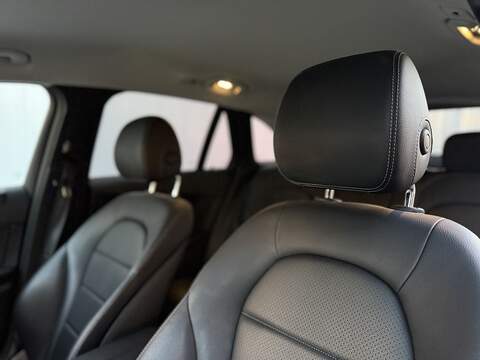 Mercedes-Benz GLC 2.1 GLC220d Urban Edition SUV 5dr Diesel G-Tronic+ 4MATIC Euro 6 (s/s) (170 ps) - U234