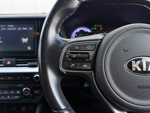 Kia Niro 1.6 GDi 2 SUV 5dr Petrol Hybrid DCT Euro 6 (s/s) (139 bhp) - U235