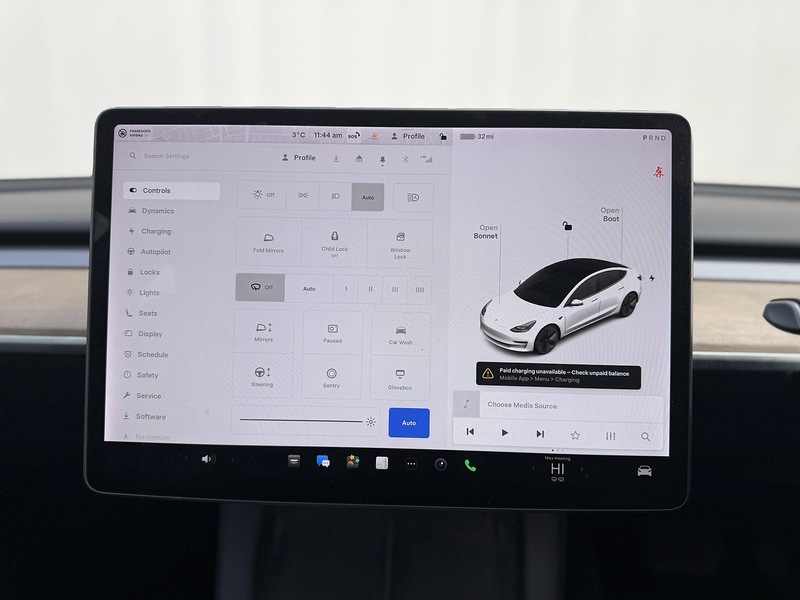 Tesla Model 3 Standard Range Plus Saloon 4dr Electric Auto RWD (241 bhp) - U237