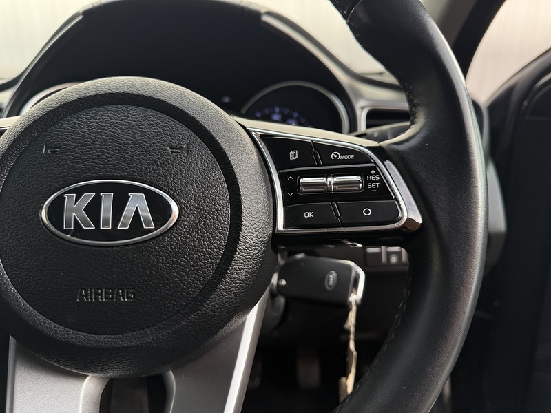 Kia Ceed 1.6 CRDi MHEV 2 Hatchback 5dr Diesel Hybrid Manual Euro 6 (s/s) (134 bhp) - U239