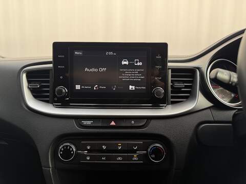 Kia Ceed 1.6 CRDi MHEV 2 Hatchback 5dr Diesel Hybrid Manual Euro 6 (s/s) (134 bhp) - U239