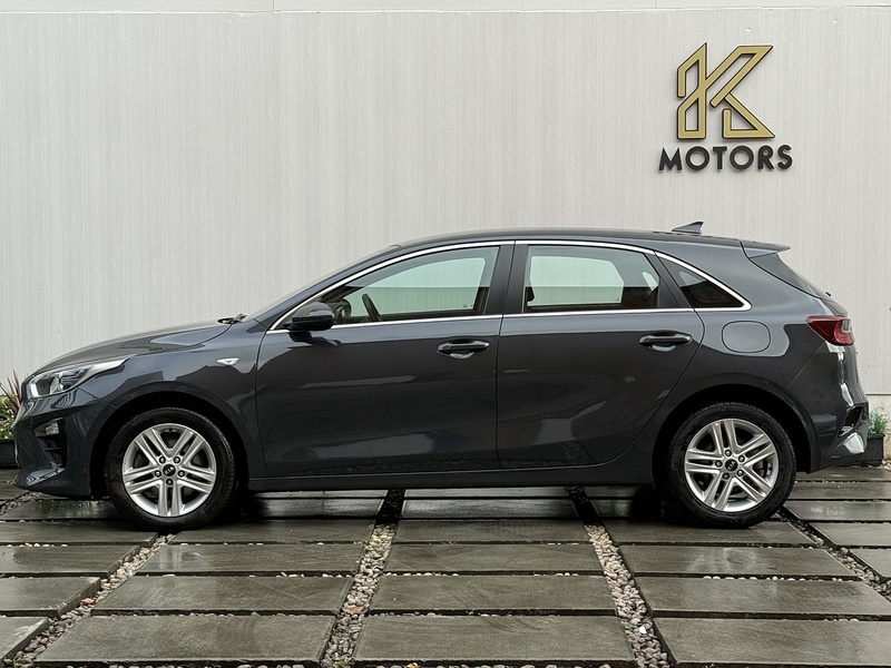 Kia Ceed 1.6 CRDi MHEV 2 Hatchback 5dr Diesel Hybrid Manual Euro 6 (s/s) (134 bhp) - U239