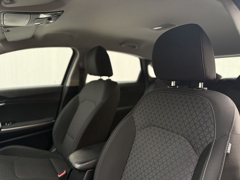 Kia Ceed 1.6 CRDi MHEV 2 Hatchback 5dr Diesel Hybrid Manual Euro 6 (s/s) (134 bhp) - U239