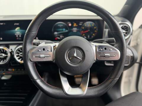 Mercedes-Benz A Class 2.0 A250 AMG Line (Premium) Hatchback 5dr Petrol 7G-DCT Euro 6 (s/s) (224 ps) - U246