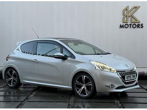 Peugeot 208 35.8kWh e-Golf Hatchback 5dr Electric Auto (136 ps)