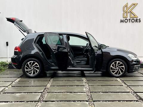 Volkswagen Golf 1.6 TDI Match Hatchback 5dr Diesel DSG Euro 6 (s/s) (115 ps) - U256