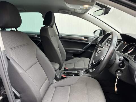 Volkswagen Golf 1.6 TDI Match Hatchback 5dr Diesel DSG Euro 6 (s/s) (115 ps) - U256