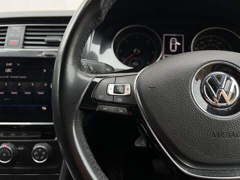 Volkswagen Golf 1.6 TDI Match Hatchback 5dr Diesel DSG Euro 6 (s/s) (115 ps) - U256