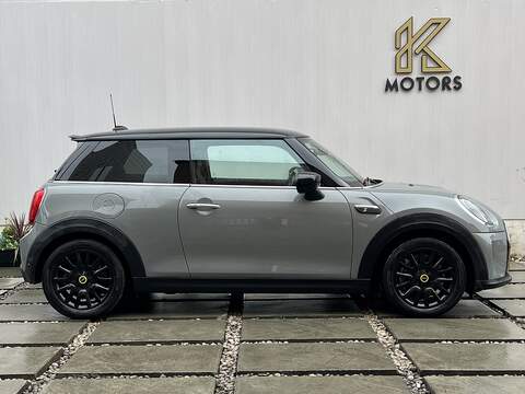 MINI Electric Hatch Cooper SE 32.6kWh Level 2 Hatchback 3dr Electric Auto (184 ps) - U260