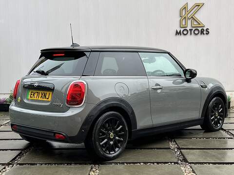 MINI Electric Hatch Cooper SE 32.6kWh Level 2 Hatchback 3dr Electric Auto (184 ps) - U260