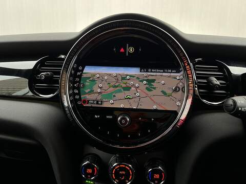 MINI Electric Hatch Cooper SE 32.6kWh Level 2 Hatchback 3dr Electric Auto (184 ps) - U260