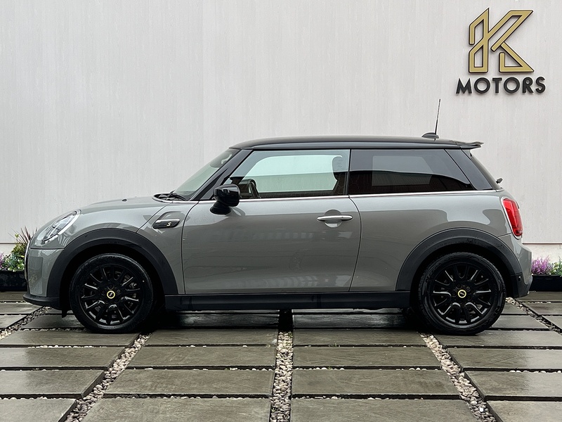 MINI Electric Hatch Cooper SE 32.6kWh Level 2 Hatchback 3dr Electric Auto (184 ps) - U260