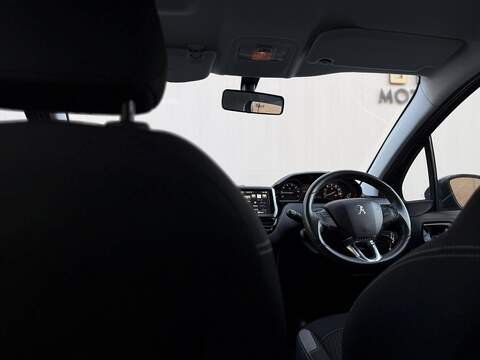 Peugeot 208 1.2 PureTech Active Hatchback 5dr Petrol Manual Euro 6 (82 ps) - U263