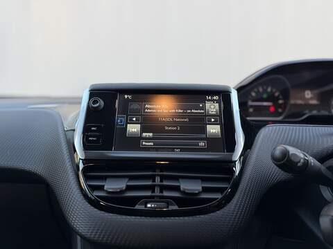 Peugeot 208 1.2 PureTech Active Hatchback 5dr Petrol Manual Euro 6 (82 ps) - U263