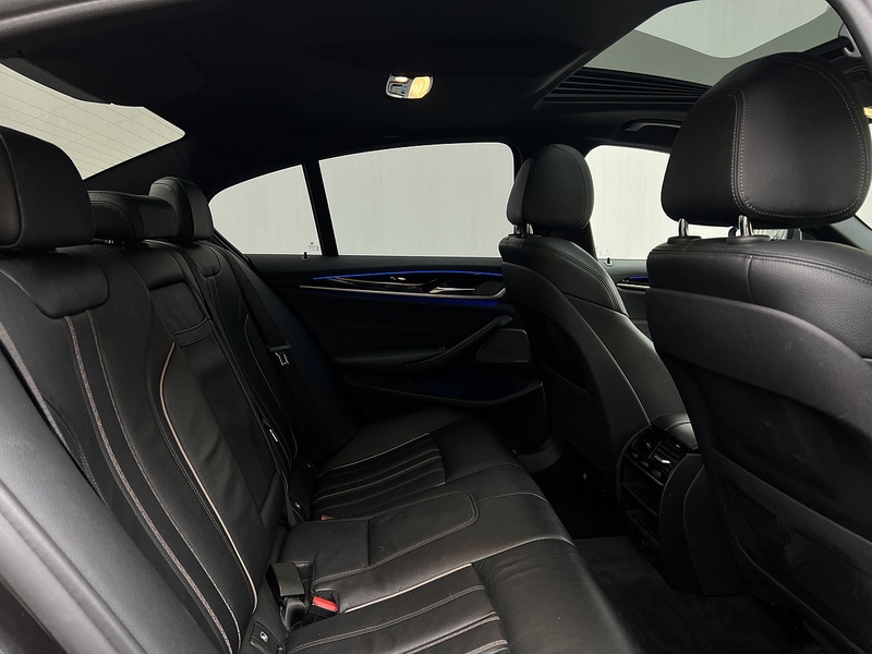 BMW 5 Series 2.0 530e 9.2kWh M Sport Saloon 4dr Petrol Plug-in Hybrid Auto Euro 6 (s/s) (252 ps) - U268