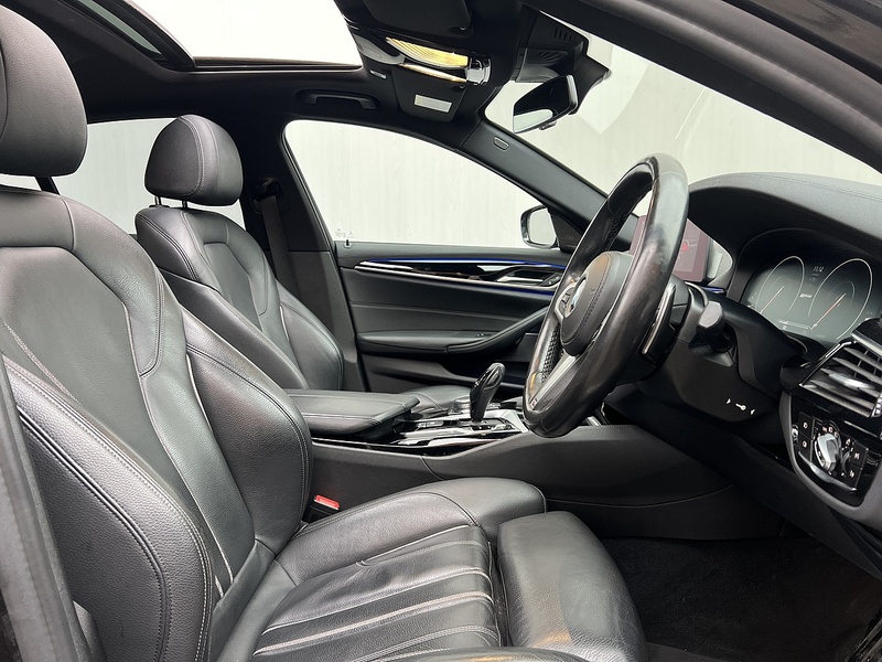 BMW 5 Series 2.0 530e 9.2kWh M Sport Saloon 4dr Petrol Plug-in Hybrid Auto Euro 6 (s/s) (252 ps) - U268