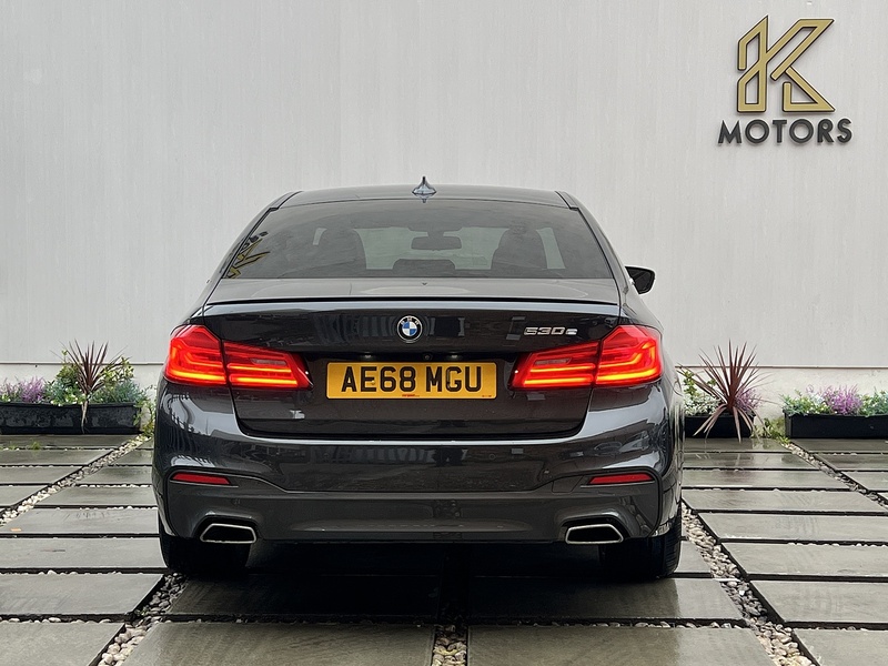 BMW 5 Series 2.0 530e 9.2kWh M Sport Saloon 4dr Petrol Plug-in Hybrid Auto Euro 6 (s/s) (252 ps) - U268