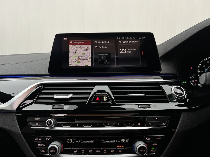 BMW 5 Series 2.0 530e 9.2kWh M Sport Saloon 4dr Petrol Plug-in Hybrid Auto Euro 6 (s/s) (252 ps) - U268