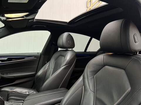 BMW 5 Series 2.0 530e 9.2kWh M Sport Saloon 4dr Petrol Plug-in Hybrid Auto Euro 6 (s/s) (252 ps) - U268