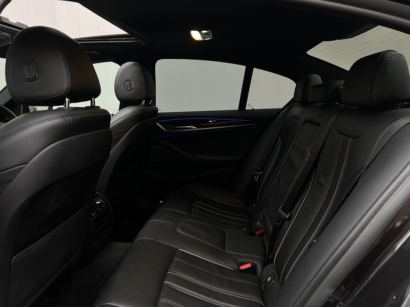 BMW 5 Series 2.0 530e 9.2kWh M Sport Saloon 4dr Petrol Plug-in Hybrid Auto Euro 6 (s/s) (252 ps) - U268