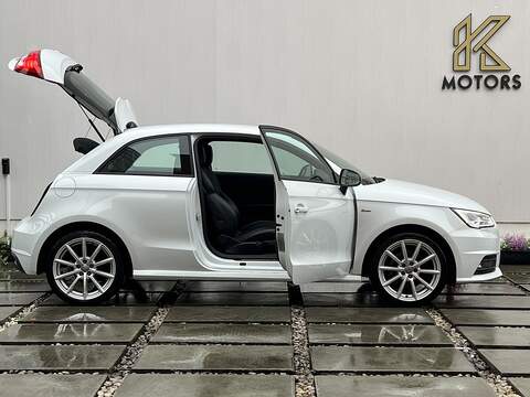 Audi A1 1.4 TFSI S line Hatchback 3dr Petrol Manual Euro 6 (s/s) (125 ps) - U271