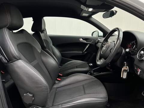 Audi A1 1.4 TFSI S line Hatchback 3dr Petrol Manual Euro 6 (s/s) (125 ps) - U271