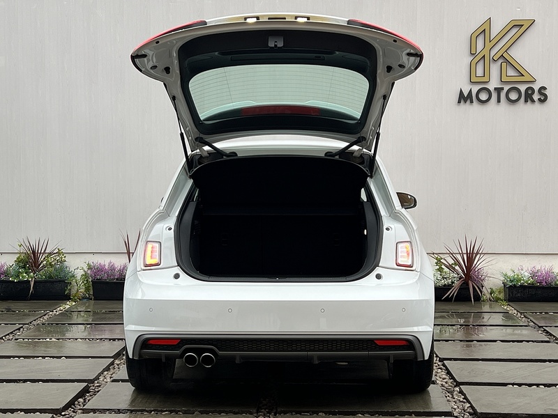 Audi A1 1.4 TFSI S line Hatchback 3dr Petrol Manual Euro 6 (s/s) (125 ps) - U271