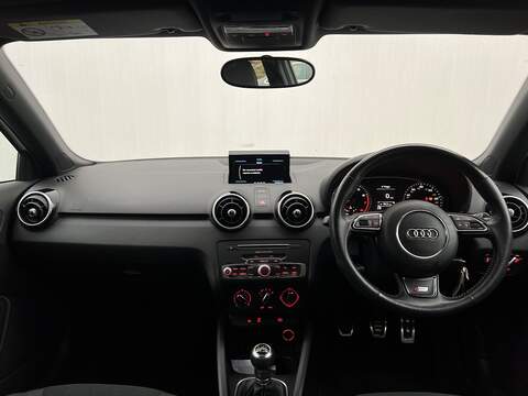 Audi A1 1.4 TFSI S line Hatchback 3dr Petrol Manual Euro 6 (s/s) (125 ps) - U271