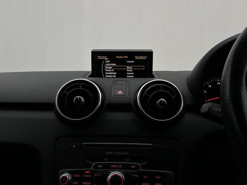 Audi A1 1.4 TFSI S line Hatchback 3dr Petrol Manual Euro 6 (s/s) (125 ps) - U271