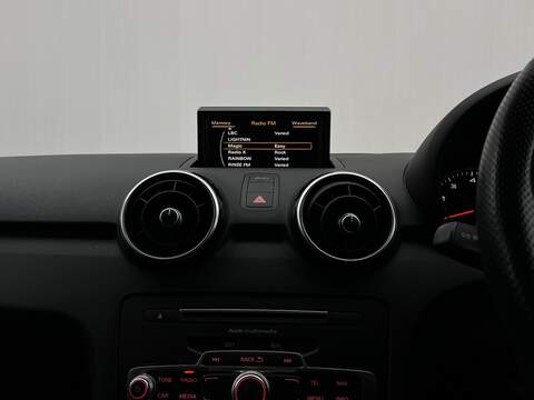 Audi A1 1.4 TFSI S line Hatchback 3dr Petrol Manual Euro 6 (s/s) (125 ps) - U271