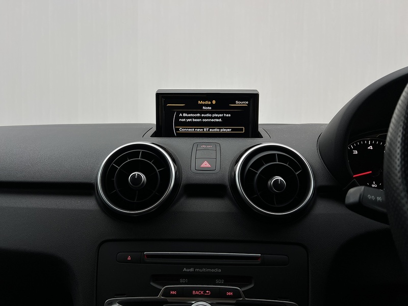 Audi A1 1.4 TFSI S line Hatchback 3dr Petrol Manual Euro 6 (s/s) (125 ps) - U271