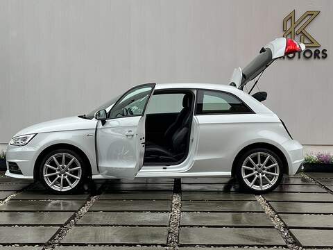 Audi A1 1.4 TFSI S line Hatchback 3dr Petrol Manual Euro 6 (s/s) (125 ps) - U271