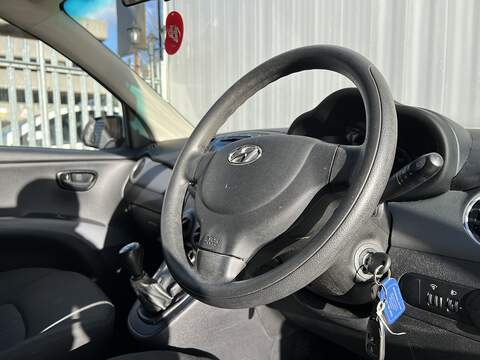Hyundai i10 Active - U274