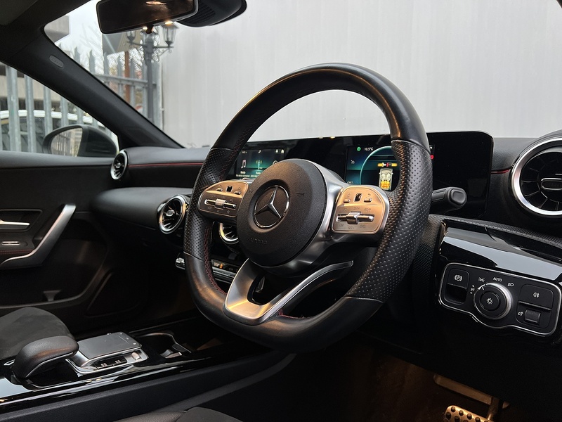 Mercedes-Benz A Class 1.3 A200 AMG Line Hatchback 5dr Petrol 7G-DCT Euro 6 (s/s) (163 ps) - U278