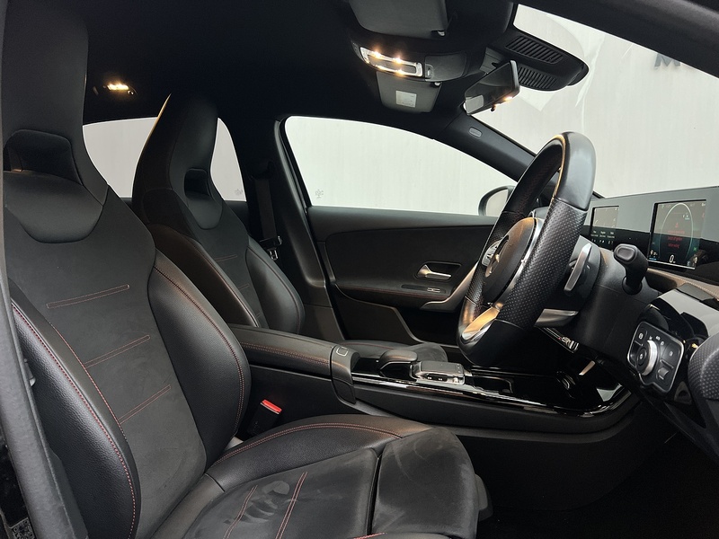 Mercedes-Benz A Class 1.3 A200 AMG Line Hatchback 5dr Petrol 7G-DCT Euro 6 (s/s) (163 ps) - U278