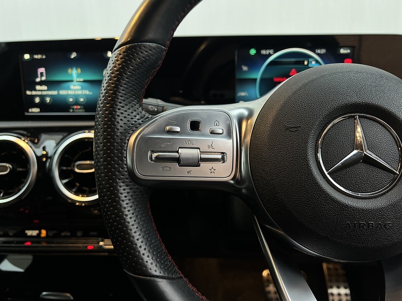 Mercedes-Benz A Class 1.3 A200 AMG Line Hatchback 5dr Petrol 7G-DCT Euro 6 (s/s) (163 ps) - U278