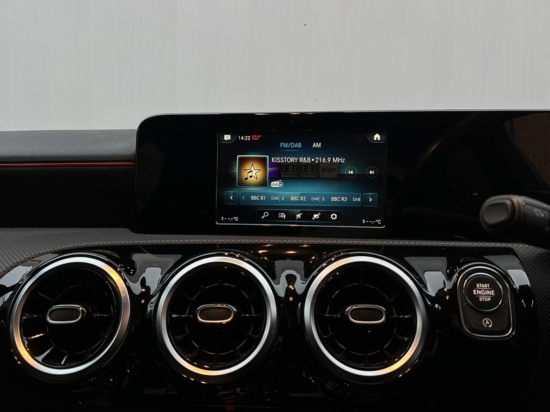 Mercedes-Benz A Class 1.3 A200 AMG Line Hatchback 5dr Petrol 7G-DCT Euro 6 (s/s) (163 ps) - U278