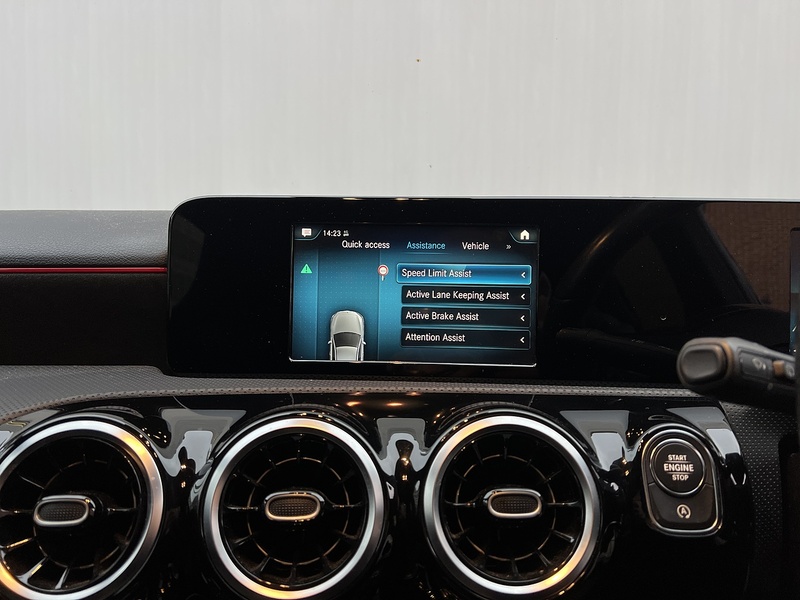 Mercedes-Benz A Class 1.3 A200 AMG Line Hatchback 5dr Petrol 7G-DCT Euro 6 (s/s) (163 ps) - U278