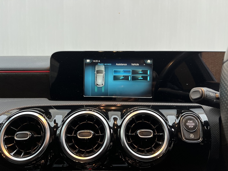 Mercedes-Benz A Class 1.3 A200 AMG Line Hatchback 5dr Petrol 7G-DCT Euro 6 (s/s) (163 ps) - U278