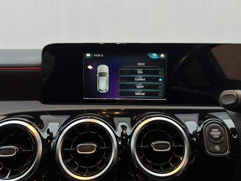 Mercedes-Benz A Class 1.3 A200 AMG Line Hatchback 5dr Petrol 7G-DCT Euro 6 (s/s) (163 ps) - U278