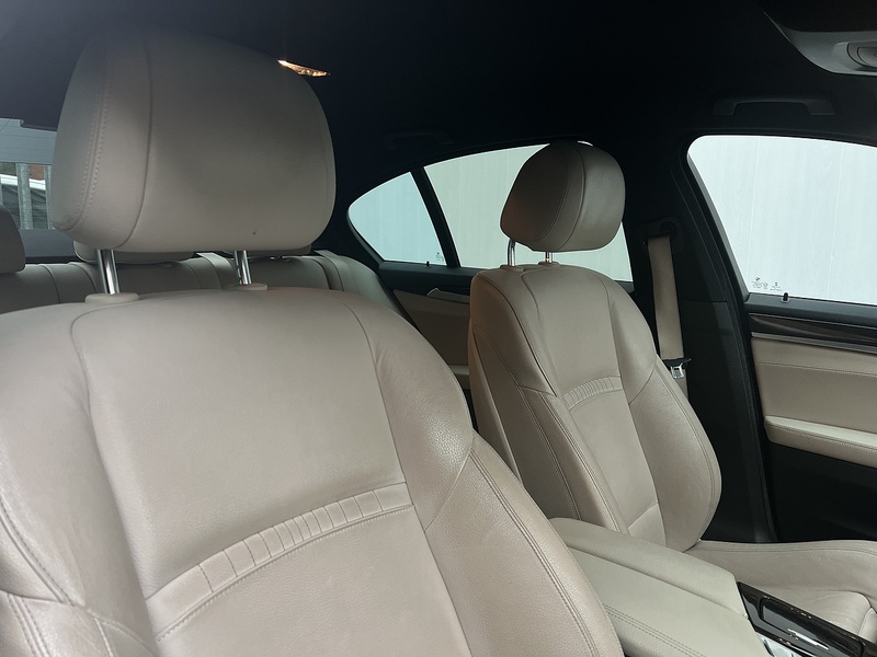 BMW 5 Series 2.0 520d M Sport Saloon 4dr Diesel Auto Euro 6 (s/s) (190 ps) - U279