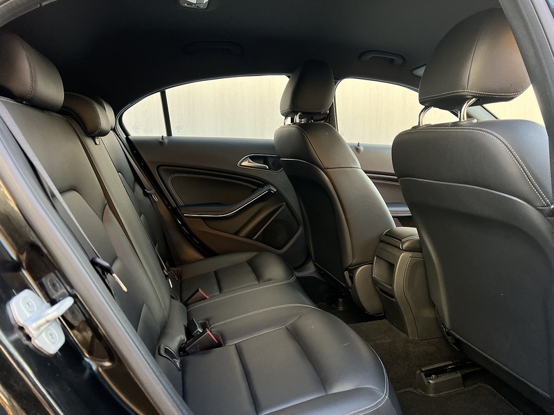 Mercedes-Benz A Class 1.5 A180 CDI Sport Edition Hatchback 5dr Diesel 7G-DCT Euro 5 (s/s) (109 ps) - U282