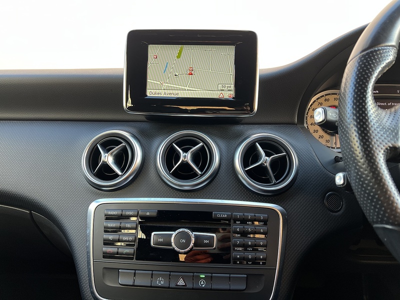 Mercedes-Benz A Class 1.5 A180 CDI Sport Edition Hatchback 5dr Diesel 7G-DCT Euro 5 (s/s) (109 ps) - U282