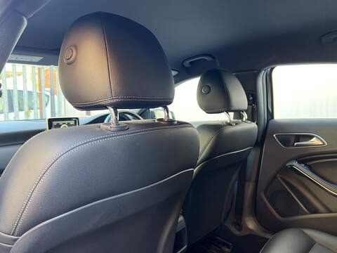 Mercedes-Benz A Class 1.5 A180 CDI Sport Edition Hatchback 5dr Diesel 7G-DCT Euro 5 (s/s) (109 ps) - U282