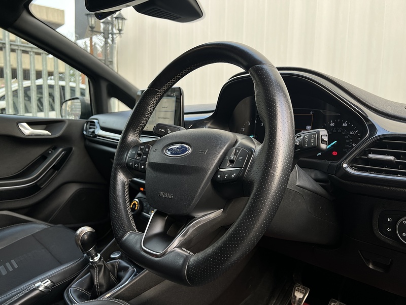 Ford Fiesta 1.0T EcoBoost ST-Line X Hatchback 5dr Petrol Manual Euro 6 (s/s) (100 ps) - U283