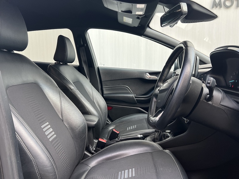 Ford Fiesta 1.0T EcoBoost ST-Line X Hatchback 5dr Petrol Manual Euro 6 (s/s) (100 ps) - U283