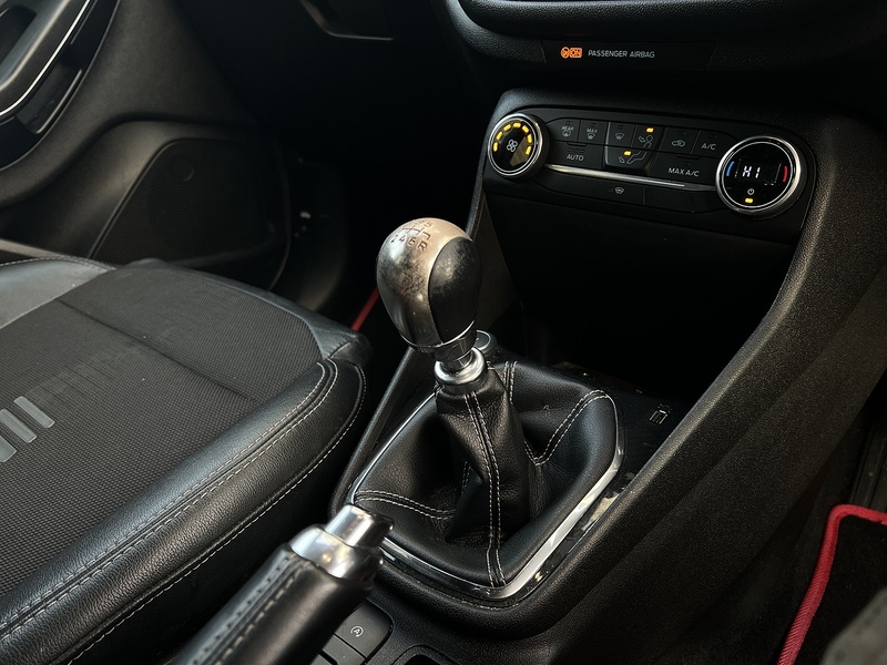 Ford Fiesta 1.0T EcoBoost ST-Line X Hatchback 5dr Petrol Manual Euro 6 (s/s) (100 ps) - U283