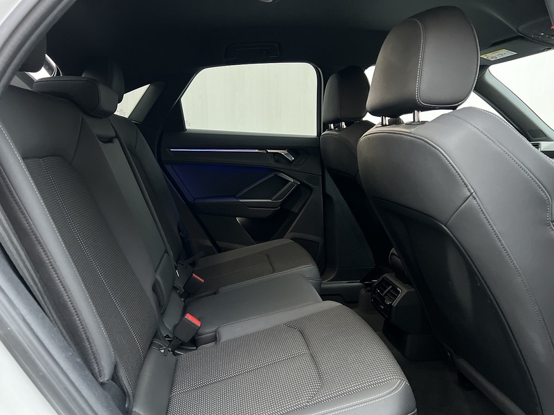 Audi Q3 1.5 TFSI CoD 35 S line Sportback 5dr Petrol S Tronic Euro 6 (s/s) (150 ps) - U289