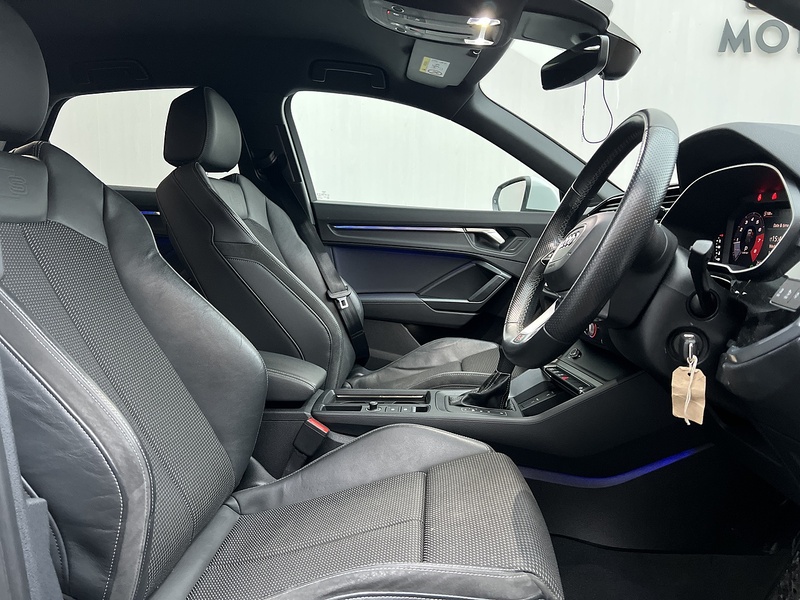 Audi Q3 1.5 TFSI CoD 35 S line Sportback 5dr Petrol S Tronic Euro 6 (s/s) (150 ps) - U289